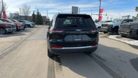 This Jeep Grand Cherokee is equipped with: Capri Leather Seats W/Perf Inserts, Remote Start System,... (image 6)