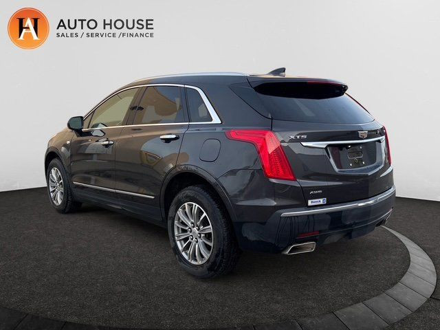 2017 Cadillac XT5 Luxury AWD NAVIGATION PANORAMIC ROOF in Cars & Trucks in Calgary - Image 4