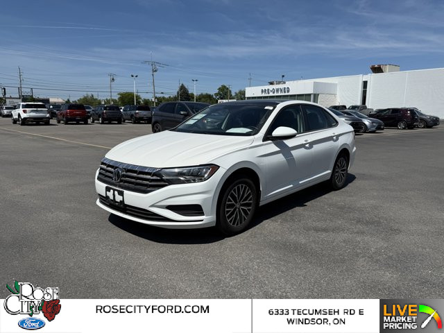 2021 Volkswagen Jetta Highline in Cars & Trucks in Windsor Region