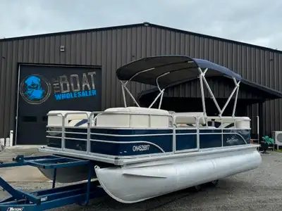 1 OWNER BOAT WITH JUST 60 HOURS TOTAL! - ONLY 30 WERE UNDER LOAD! 40HP SUZUKI 4-STROKE EFI - EASY TU...