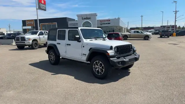 2025 Jeep Wrangler63860190796931121