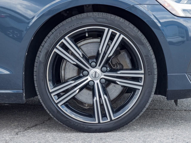 2019 Volvo V60 T6 Inscription SUPER RARE ESTATE with Alloy Wi... in Cars & Trucks in Mississauga / Peel Region - Image 4