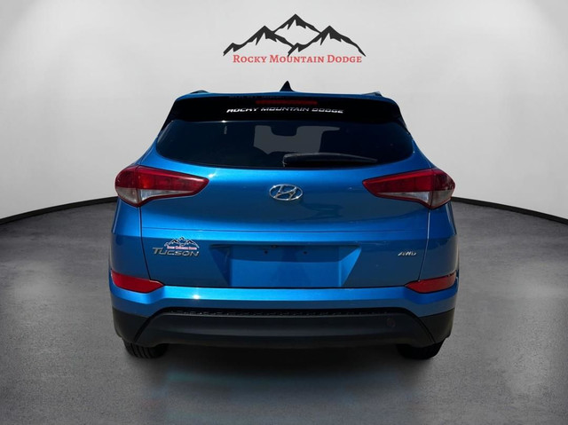 ONE OWNER 2016 HYUNDAI TUCSON LUXURY ALL WHEEL DRIVE in Cars & Trucks in Red Deer - Image 4
