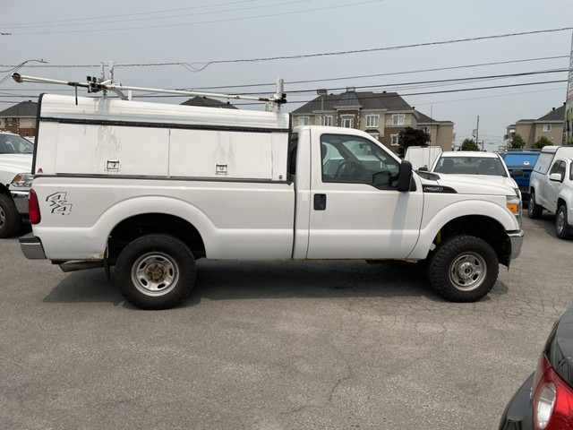 2012 Ford Super Duty F-250 SRW XL/gas 4x4 in Cars & Trucks in Laval / North Shore - Image 4