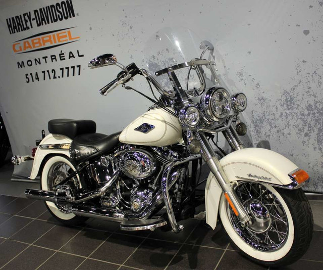2015 Harley-Davidson Heritage Classic in Street, Cruisers & Choppers in City of Montréal - Image 2