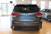 Special Finance Price: $35,999 | Cash Price: $37,499 2019 Toyota Highlander Limited AWD - No Acciden... (image 4)