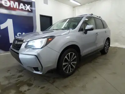 Automatique (AWD), 156,000 km (certifié), Édition "2.0XT Limited w / Tech Pkg", Aileron, Air climati...