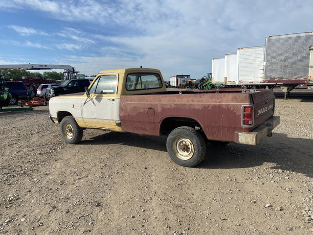1981 Dodge D250 in Cars & Trucks in Edmonton - Image 4