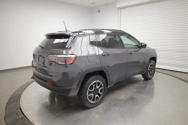 2024 Jeep Compass Trailhawk in Cars & Trucks in Calgary - Image 6