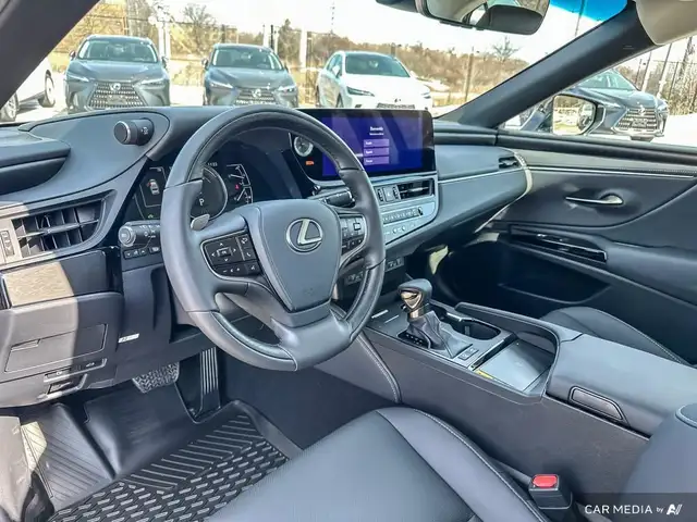 2025 Lexus ES 300h | F SPORT DESIGN| COMPANY CAR|ACCESORIES INCL in Cars & Trucks in City of Toronto - Image 14