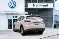 This Mazda CX-5 delivers a Regular Unleaded I-4 2.5 L/152 engine powering this Automatic transmissio... (image 4)