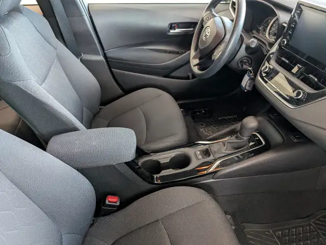 2021 Toyota Corolla LE, AUTOMATIQUE, GARANTIE JUSQU EN 2026, in Cars & Trucks in Sherbrooke - Image 10