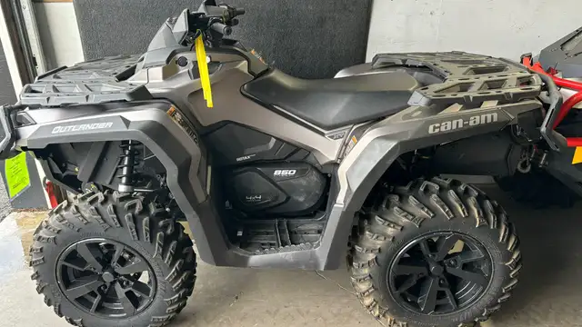 2023 CANAM OUTLANDER XT 850 (FINANCING AVAILABLE) in ATVs in Kelowna - Image 3
