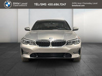 2022 BMW 3 Series 330e xDrive, Gr. Sup. Essentiel, Accès confort! * Groupe Supérieur Essentiel * Vol... (image 1)