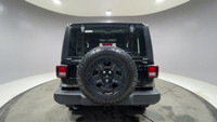 BLACK FREEDOM TOP 3-PIECE HARDTOP, 3.6L PENTASTAR VVT V6 W/ESS ENGINE, BLACK CLOTH BUCKET SEATS, TRA... (image 1)