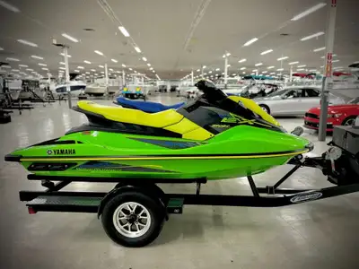 APPLY NOW: https://www.ridecollective.ca/get-pre-approved The 2021 Yamaha WaveRunner EX Deluxe is a...