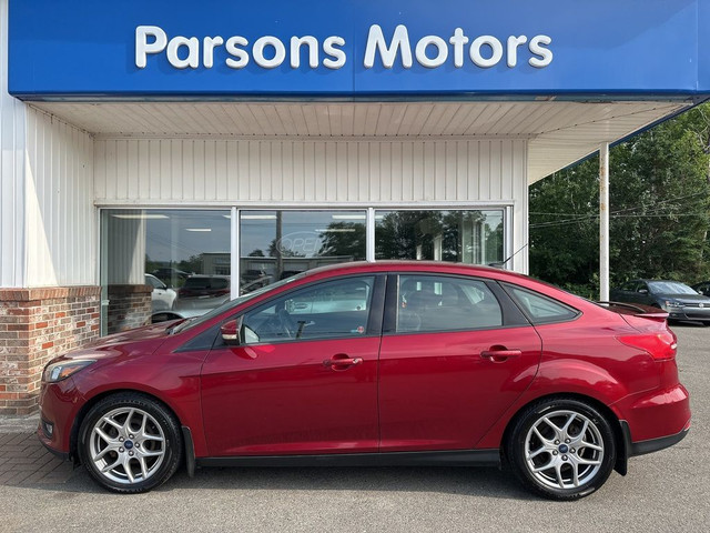  2015 Ford Focus Low KM’s! Auto! SE in Cars & Trucks in Annapolis Valley