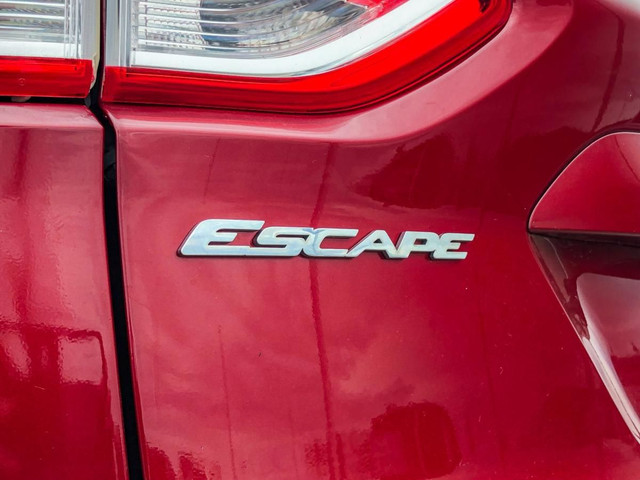 2016 Ford Escape SE | 1.6L ECOBOOST I4 | 4WD | POWER DRIVER SEAT in Cars & Trucks in Lethbridge - Image 3