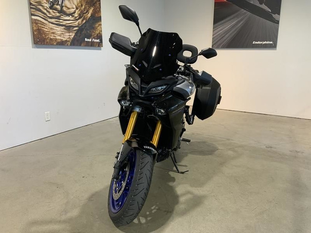 2022 Yamaha Tracer 9 GT dans Routières sportives  à Delta/Surrey/Langley - Image 2