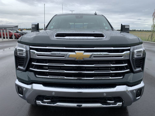 2025 Chevrolet Silverado 2500HD LTZ in Cars & Trucks in Calgary - Image 2