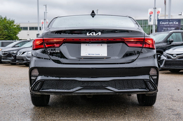 2022 Kia Forte EX | APPLE CARPLAY | HEATED SEATS | HEATED STE... in Cars & Trucks in Edmonton - Image 3