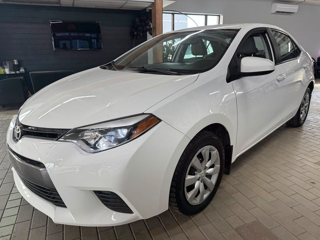  2016 Toyota Corolla 4dr Sdn CVT LE in Cars & Trucks in Longueuil / South Shore
