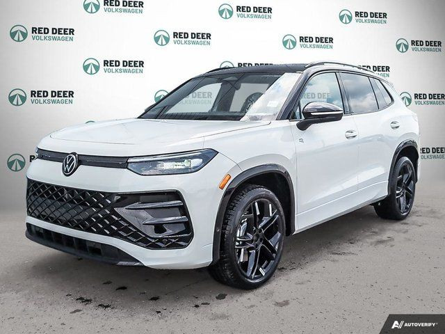 2025 Volkswagen Tiguan Comfortline R-Line Black Edition in Cars & Trucks in Red Deer