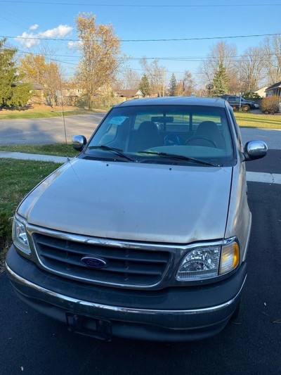 2000 Ford F 150 XLT