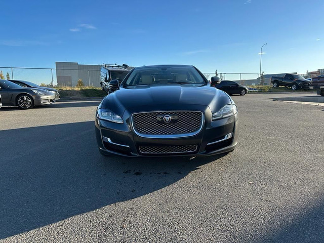 2017 Jaguar XJL PORTFOLIO SUPERCHARGED AWD | SUNROOF  in Cars & Trucks in Calgary - Image 2