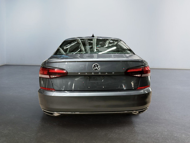 2021 Volkswagen Passat HIGHLINE+TOIT-OUVRANT+SIMILICUIR+CLEAN+CA in Cars & Trucks in City of Montréal - Image 4