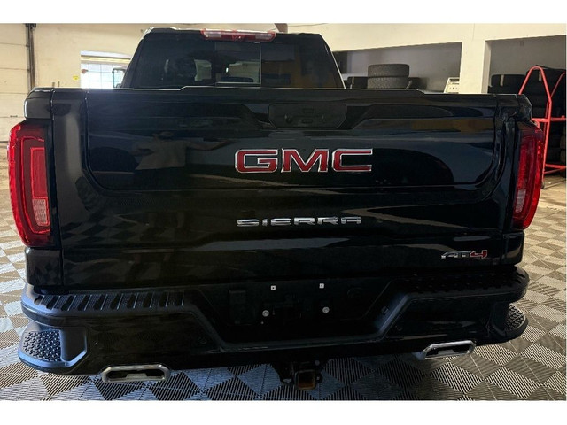 2024 GMC Sierra 1500 AT4, Fully Loaded, 3.0 Liter Diesel, One Ow in Cars & Trucks in North Bay - Image 4