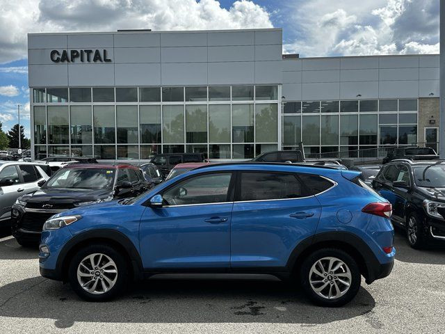 2016 Hyundai Tucson Luxury in Cars & Trucks in Calgary - Image 3