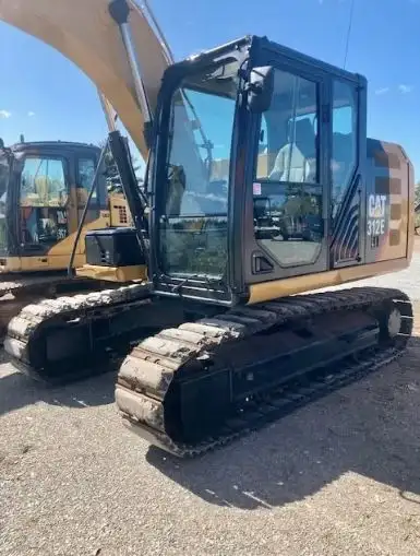 This is the nicest Cat 312E on the market. Low hours, excellent undercarriage, hydraulic thumb, hydr...
