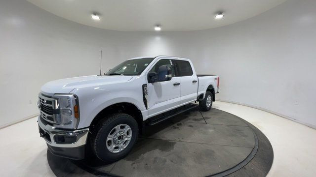 2025 Ford Super Duty F-350 SRW XLT in Cars & Trucks in Strathcona County - Image 4
