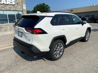 2022 Toyota RAV4 XLE - In White - All Wheel Drive - Touch screen - Backup camera - Premium leather -... (image 2)