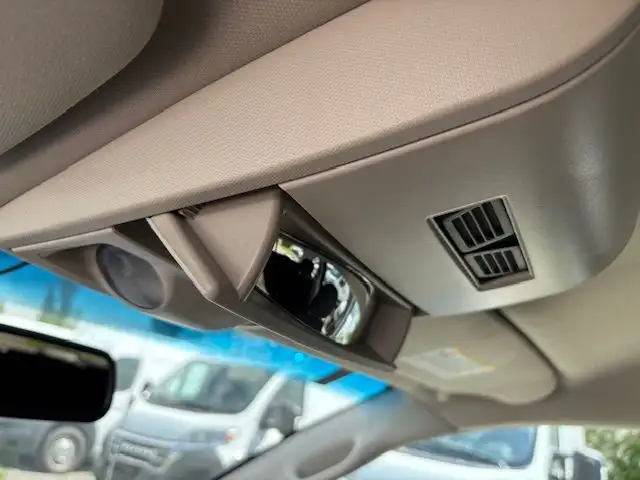 2017 Dodge Grand Caravan SXT 7 PASS Sto'N'Go 75K SUPER NICE in Cars & Trucks in Calgary - Image 18
