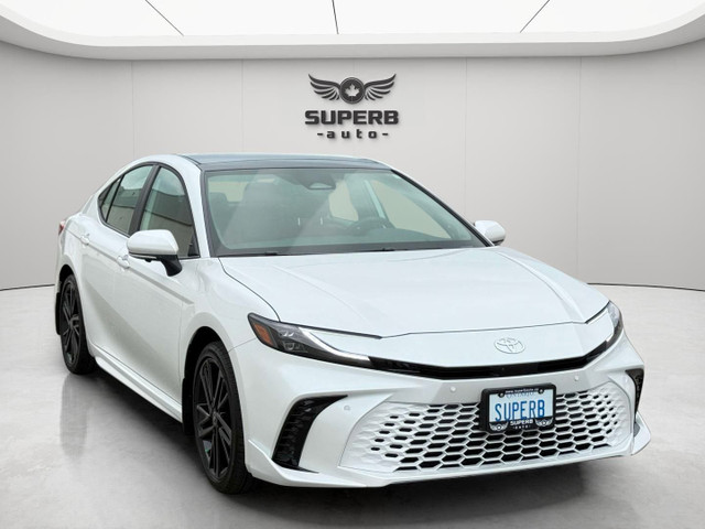 2025 Toyota Camry XSE | AWD | HYBRID | ONE OWNER | NO ACCIDENT | in Cars & Trucks in City of Toronto - Image 3