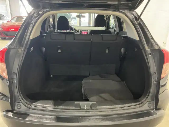 Honda HR-V LX 2RM CVT 2018 à vendre in Cars & Trucks in Laval / North Shore - Image 25