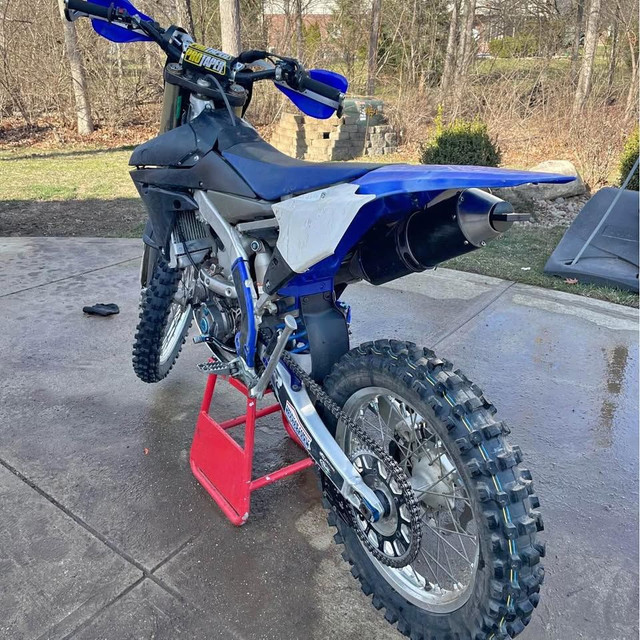 2015 YAMAHA YZ250F-BLUE! in Dirt Bikes & Motocross in Saskatoon - Image 3