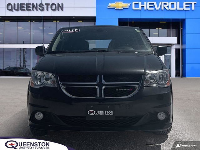2019 Dodge Grand Caravan Crew | 1 OWNER | CLEAN CARFAX | DVD | P in Cars & Trucks in Hamilton - Image 2