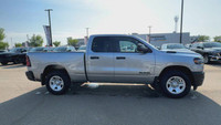 This 2025 RAM 1500 TRADESMAN QUAD CAB 4X4 has the following options Cloth Bench Seat, Remote Start S... (image 5)