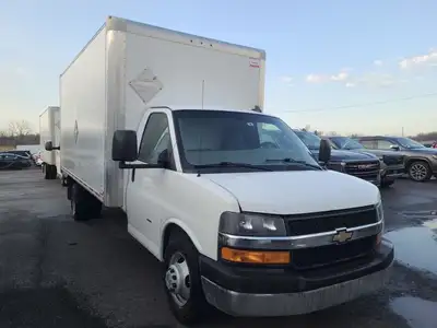2019 CHEVROLET EXPRESS COMMERCIAL CUTAWAY 3500 15 PIED CRÉDIT-BAIL DISPONIBLE 2019 CHEVROLET EXPRESS...