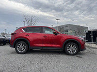 Prepare for effortless journeys in this 2025 Mazda CX-5, boasting a remarkably low 26,784 kilometers... (image 7)