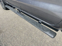 Four Wheel Drive,Traction Control,Keyless Entry,Brake Assist,Locking/Limited Slip Differential,ABS,P... (image 5)