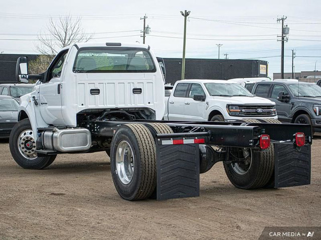 2026 Ford Super Duty F-750 REGULAR CAB DOCK HGT in Cars & Trucks in Edmonton - Image 4