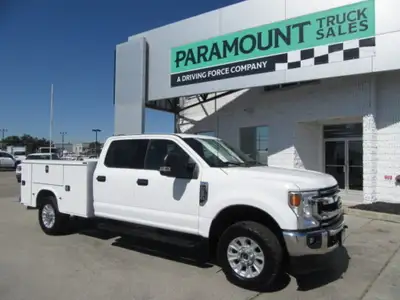 7.3L V8 GAS ENGINE, AUTO TRANS, 4X4, A/C, XLT TRIM PKG, POWER WINDOWS & LOCKS WITH KEYLESS ENTRY, AU...