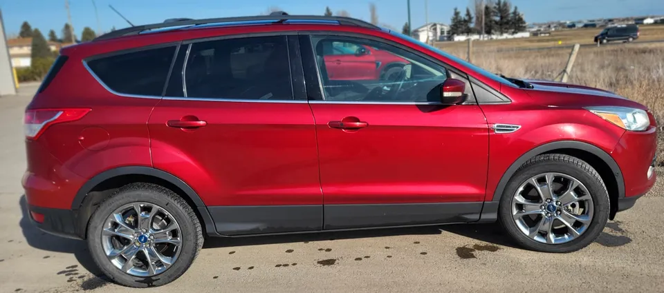 Red 2013 Ford Escape 4WD 4DR SEL