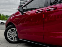 Visit our dealership to explore the recent trade-in of the 2024 TOYOTA SIENNA LIMITED HYBRID. This e... (image 5)