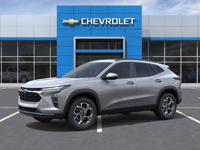 2025 Chevrolet Trax LT in Cars & Trucks in London - Image 2