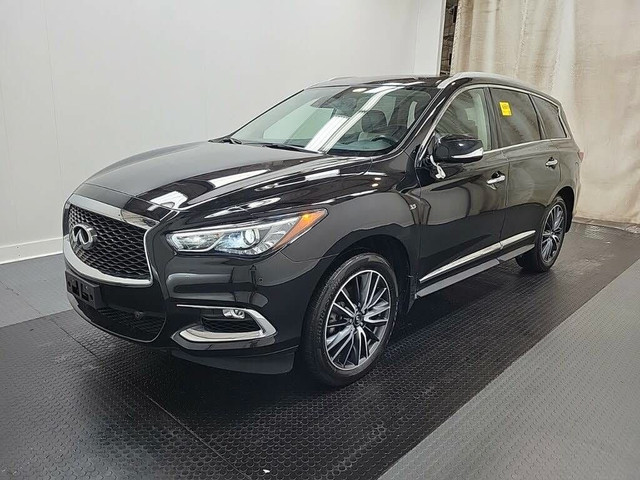 2020 INFINITI QX60 PURE AWD in Cars & Trucks in City of Toronto - Image 2